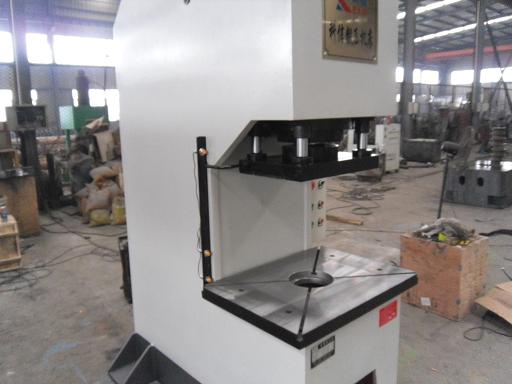 63T單臂油壓機(jī)（單臂液壓機(jī)、軸承壓裝油壓機(jī)）